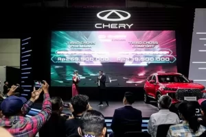 Hadir pada IIMS 2025, Chery Tiggo Cross Berpartisipasi Stylish, Canggih, kemudian Aman
