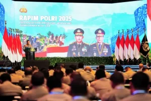 Kapolri Keluhkan Banyak Anggotanya Lakukan Pelanggaran