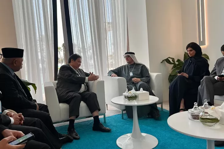 Menko Perekonomian Berjumpa direktur utama Masdar Perkuat Kerja Sama Penanaman Modal Tenaga Terbarukan