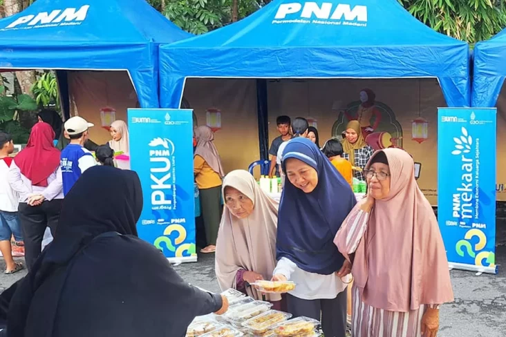 Berkah Ramadan untuk Nasabah PNM Mekaar, Akses Pasar Lebih Luas lewat Cici Rosa