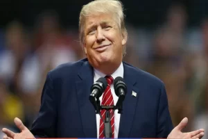 Didesak Ford lalu Stellantis, Trump Akhirnya Tunda Aturan Tarif Impor