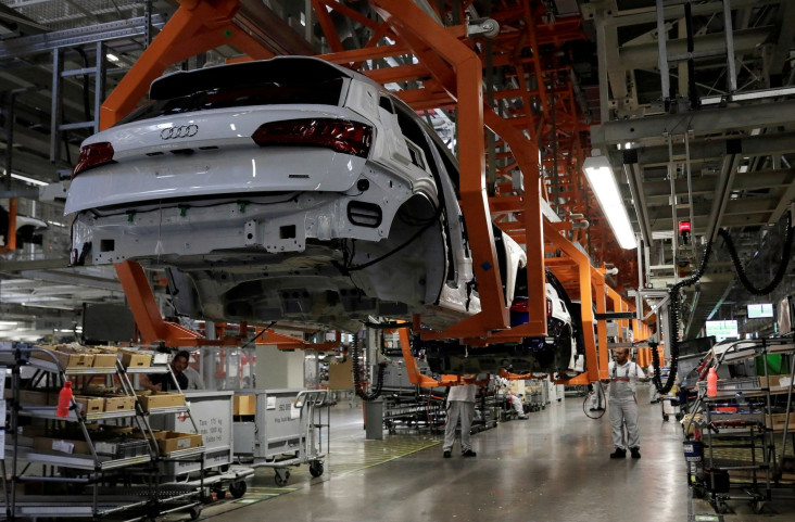 Kebijakan Trump Picu Kenaikan Harga Mobil! Pelanggan Negeri Paman Sam Siap-Siap Tekor Rp187 Juta!