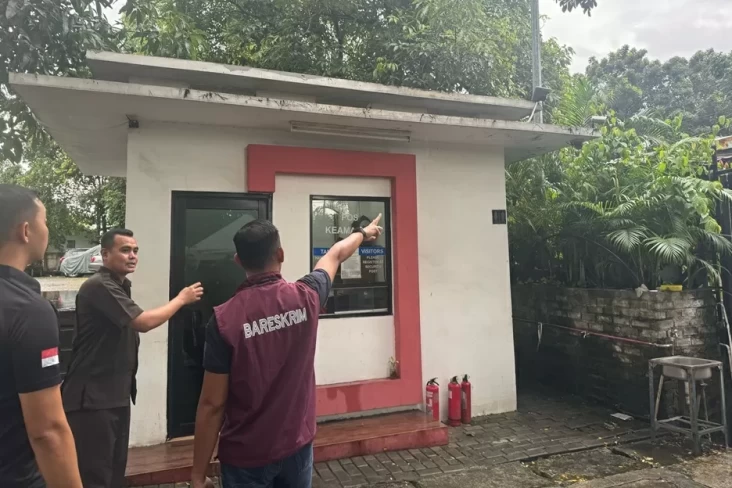 Selidiki Dugaan Teror Kepala Babi lalu Bangkai Tikus, Bareskrim Polri Cek TKP dalam area Kantor Tempo