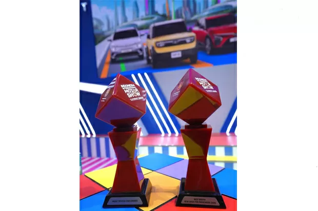 VinFast VF 3 Jadi Sorotan juga Curi Perhatian Penggunawan di dalam area Ajang IIMS 2025