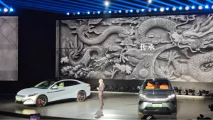 Dua Mobil Listrik listrik BYD Hal ini Dicas 5 Menit Bisa Melesat 400 Km