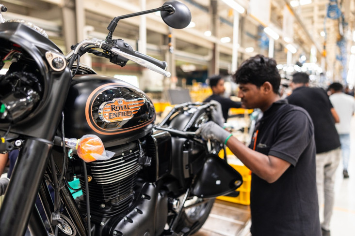 Royal Enfield: 1 Juta Unit Terjual, Thailand Jadi Pijakan, Motor Listrik Flea Jadi Ancaman!