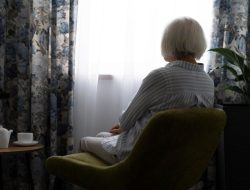 7 Tanda Awal Alzheimer yang Sering Diabaikan, Jangan Tunggu!