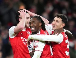 5 Pemain Terbaik Liga Inggris Pekan ke-12: Eze Bersinar Usai Cetak Hattrick di Derby London Utara