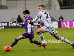Fiorentina Putus Tren Kekalahan, Tapi Masih Terpuruk di Dasar Klasemen