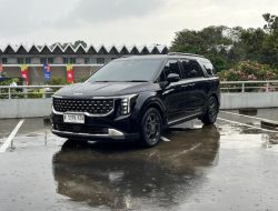 Panjang 5 Meter, Ini Sensasi Mengemudi Kia Carnival Hybrid Setiap Hari