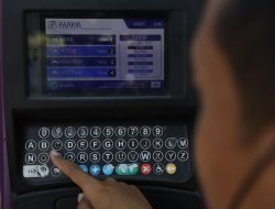 Parkir Digital Surabaya Diterapkan, Pemkot Raup PAD Fantastis, Akademisi Bocorkan Angka