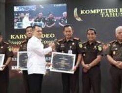 Penghargaan Nasional: Kejari Garut Jadi Satker Terbaik di Berbagai Kategori