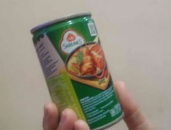 Kasih istri mengalir dalam setiap masakan, lembut seperti duri sarden