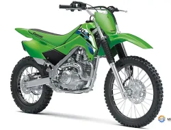 Kawasaki Kuatkan Lini Trail, KLX140R L 2026 Jadi Andalan Baru dengan Performa Hebat