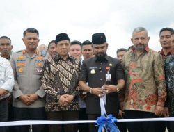 Bupati Al Farlaky Resmikan 35 Hunian Arakundo