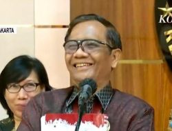 Mahfud MD Buka Rahasia Pandji Tak Bisa Dipidana, Gibran Tertawa Saat Dibilang Ngantuk