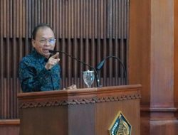 Wayan Koster: Bali Hadapi Tantangan Pertumbuhan Penduduk, Menteri ATR/BPN Minta Keluar Pulau