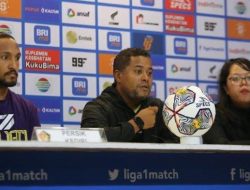 Tak Punya Striker Asli, Persebaya Surabaya Gigit Jari di Babak Pertama
