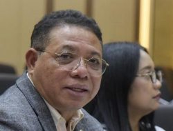Mahfud MD Terkejut Adies Kadir Jadi Hakim MK Gantikan Inosentius: Bagaimana Bisa?