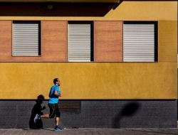 Jogging atau Lari: Pilih Sesuai Kemampuan dan Tujuan