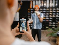 5 cara mengubah side hustle jadi penghasilan tetap