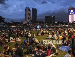 Diplomasi gelas di Kuala Lumpur: Sate dan Persaudaraan