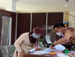 Ibu Angkat Laporkan Anak Pencuri Emas untuk Beli iPhone 11 Pro
