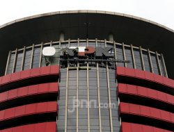 Pemilik Rokok M Suryo Mangkir, Ujian KPK untuk Berani atau Berhenti