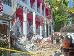 Tewas Tertimpa Reruntuhan Usai Gempa M7,6 di Manado