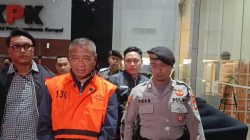 Dikejar KPK, Bupati Tulungagung Tersembunyi di Mobil, Dilindungi Ajudan