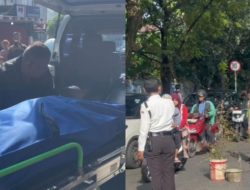 Kekacauan di Kalideres: Suami Menangis Usai Istrinya Tewas Tertabrak Truk TNI