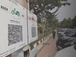 600 Petugas Parkir Surabaya Dipecat Karena Menolak Program Digital